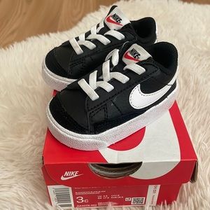 Nike Blazer low ‘77 black / white black 3c